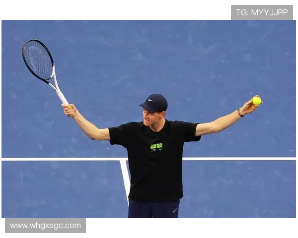 辛纳强势取胜晋级中网男单第三轮 展现不俗竞技状态 辛纳强势取胜晋级中网男单第三轮 展现不俗竞技状态