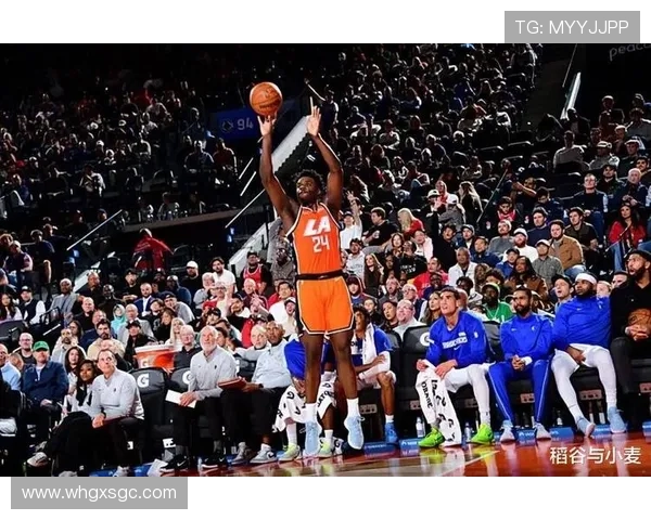 快船决定不执行科比布朗26至27赛季的479万球队选项